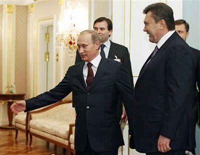Viktor Yanukovych,  Vladimir Putin